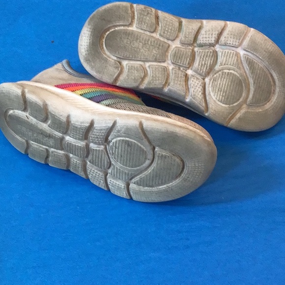 ⛱️2/$5⛱️Bundle ⭐️🎁🎉🍀 Sale! Sketchers rainbow/unicorn slip on sneakers etc - Picture 4 of 7